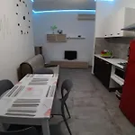 Casa Alexsa Intero O Alexsa Matrimoniale Con Patio דירה Tortolì