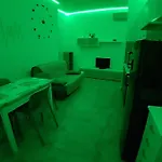 Casa Alexsa Intero O Alexsa Matrimoniale Con Patio דירה Tortolì