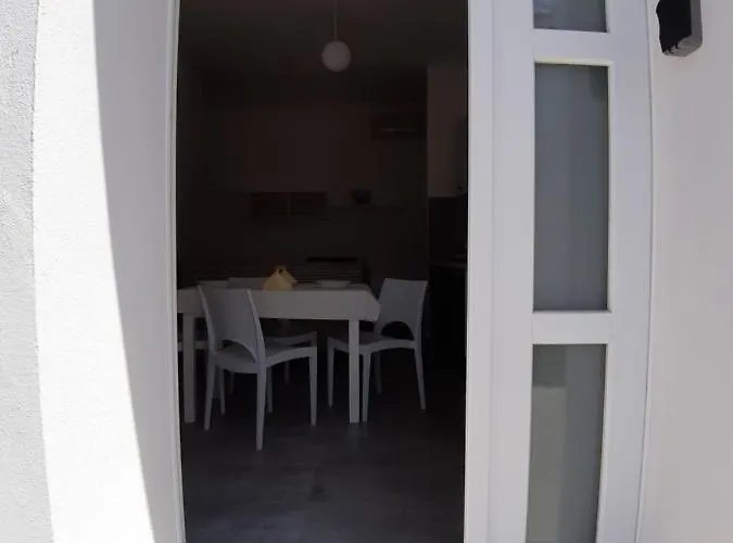 Casa Alexsa Intero O Alexsa Matrimoniale Con Patio Tortolì