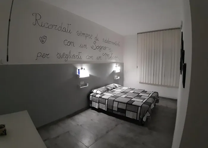شقة Casa Alexsa Intero O Alexsa Matrimoniale Con Patio Tortolì